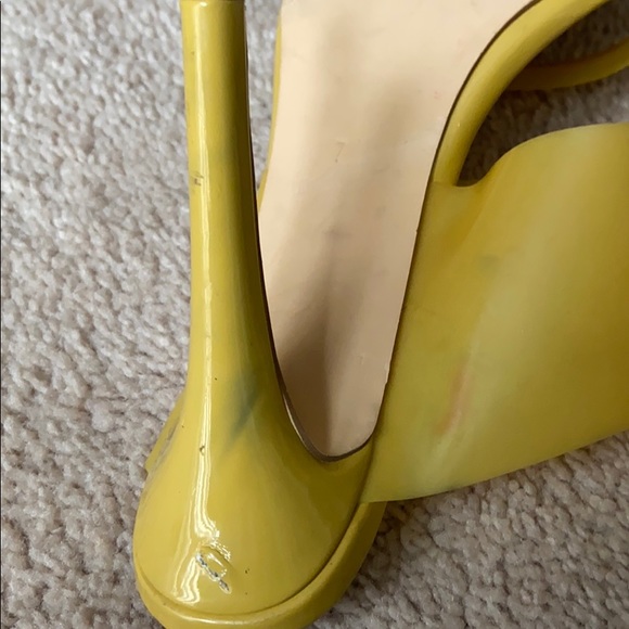 Vivi Yellow stiletto pointed toe mules sandals - Picture 11 of 11